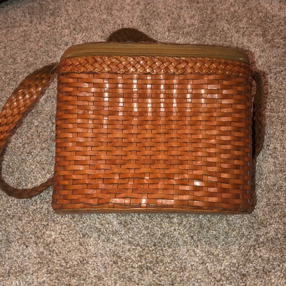Woven brown bag